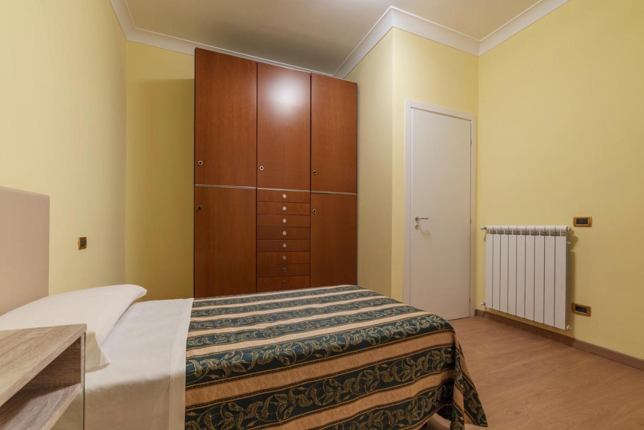 Termini Station Elegant And Roomy Apartment Roma Exterior foto