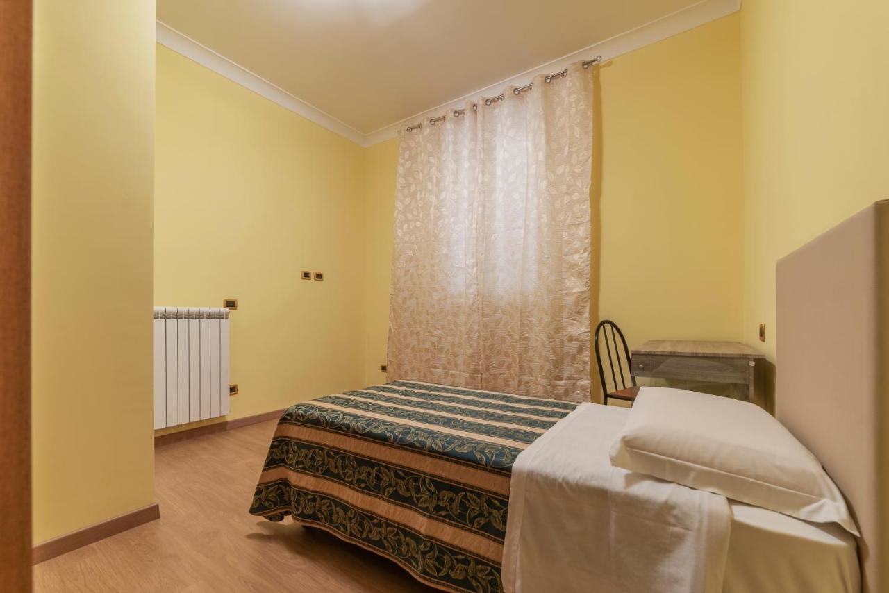 Termini Station Elegant And Roomy Apartment Roma Exterior foto